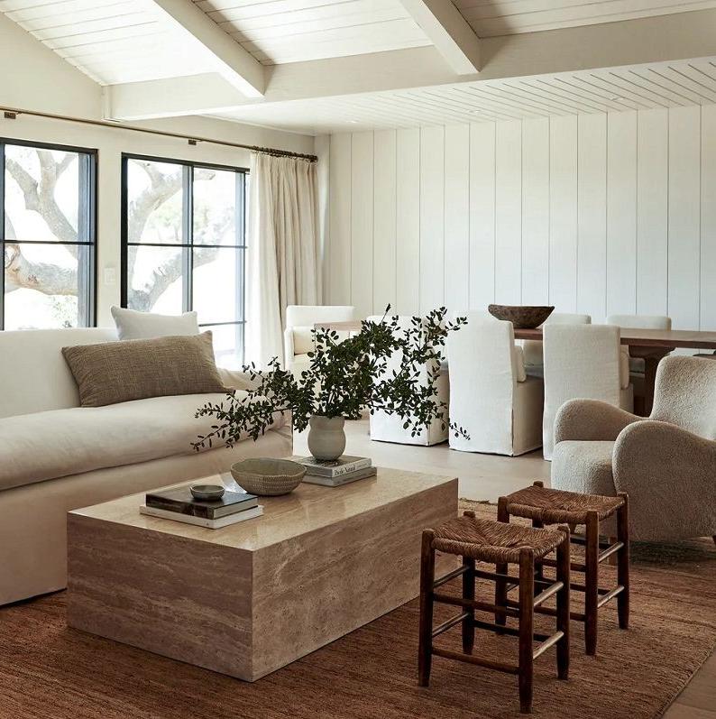 Table basse bloc en travertin